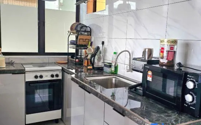 812 • MT Breeze House • Andaman Sea – Kitchen – Langkawi