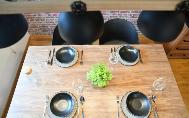 Apartments at Ljubovic Hill Park