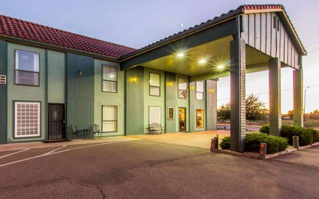 Rodeway Inn Silver Creek Inn