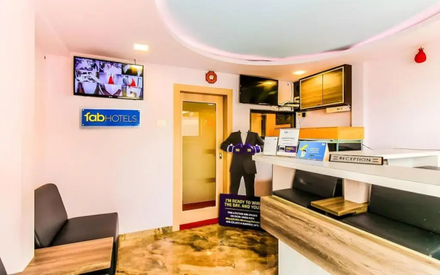 FabHotel Silver Lake