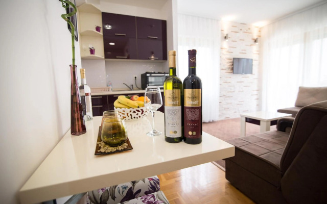 Luxury Apartments Taša