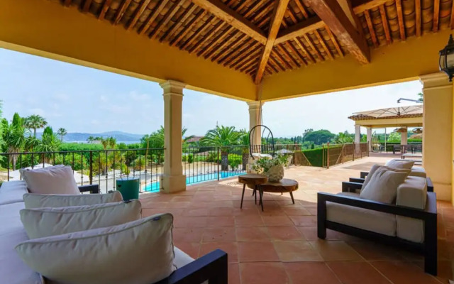 Villa Golfe Bleu - Sainte Maxime / Grimaud