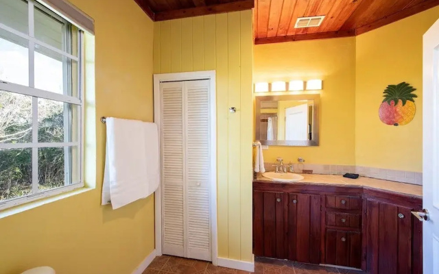 Sand Dollar At Ten Bay Beach 4 Bedroom Home