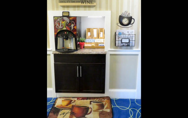 Rodeway Inn Logan International Airport
