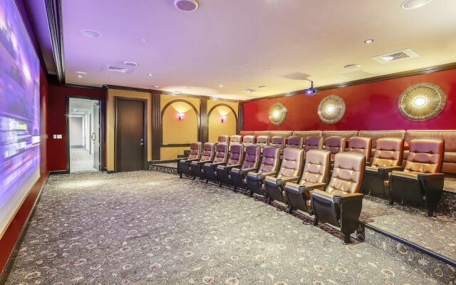 Diamond Beach 701 - Queen of Diamonds