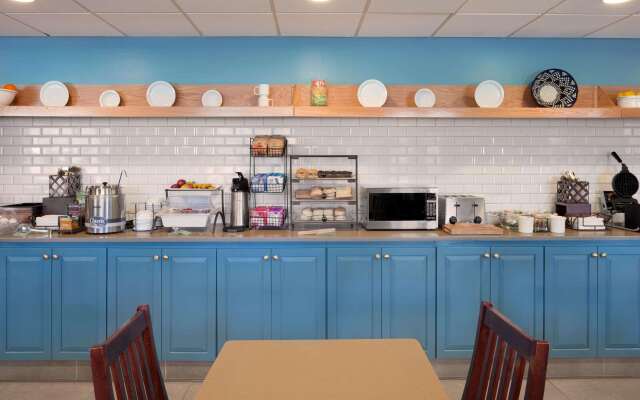 Country Inn & Suites by Radisson, Aiken, SC