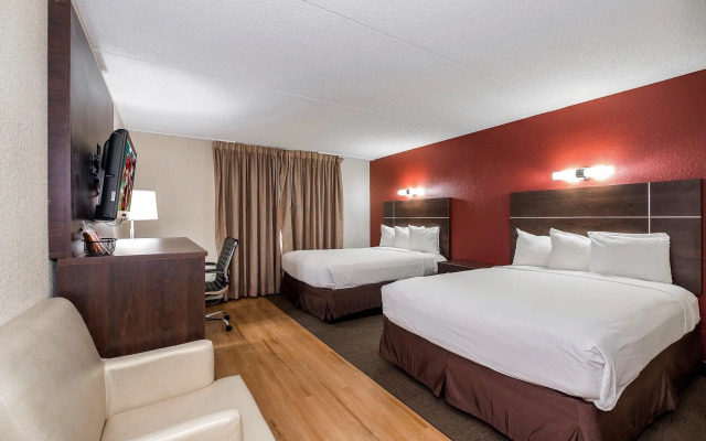 Red Roof Inn PLUS+ & Suites Knoxville West-Cedar Bluff
