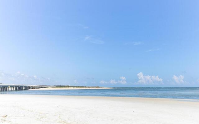 Sea Matanzas 2, 2 Bedrooms, Sleeps 6, Ocean Front, Pool, Wifi