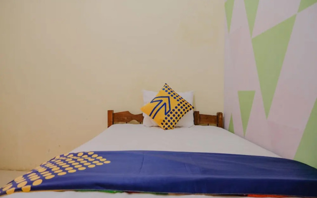 Spot On 2368 Dahlia Homestay Family Residence