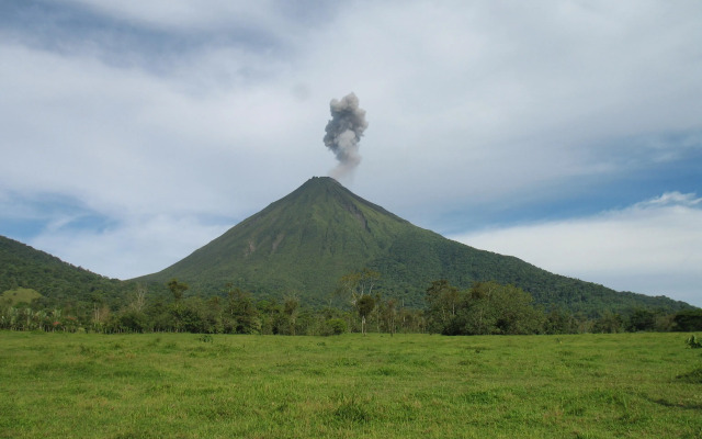 Cerro Chato Ecolodge