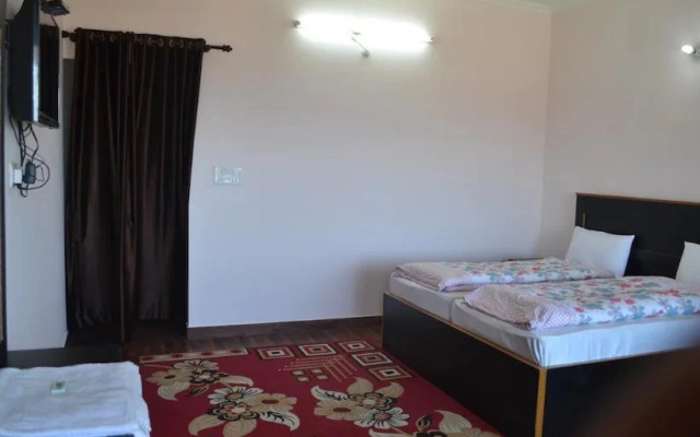 Hotel Himadri