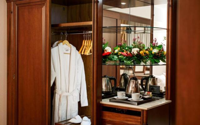 Hotel International