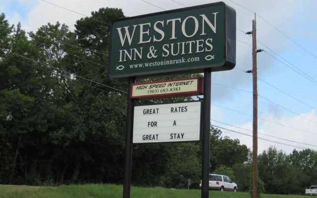 Weston Inn & Suites
