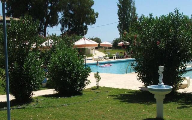 Irinna Hotel