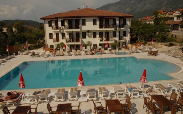 Saray Hotel