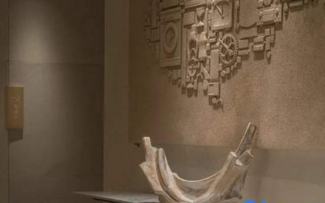 Qingting · Lyric Courtyard Hotel (Zhongshan Road Metro Station, Zhanqiao, Qingdao)