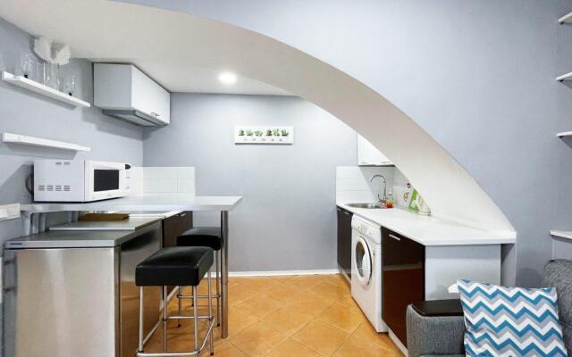 СуткиСпб на Литейном проспекте 49