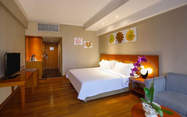 Artotel Gelora Senayan Jakarta