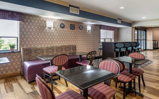 Comfort Inn Tulsa Midtown