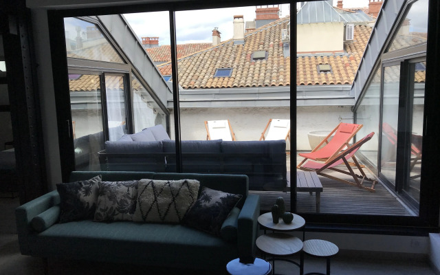 Nocnoc - Loft Place De La Comedie Avec Terrasse