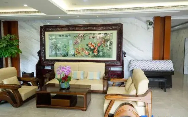 Wan W Xin Hotel (Shanghai Wujiaochang Changhai Hospital)