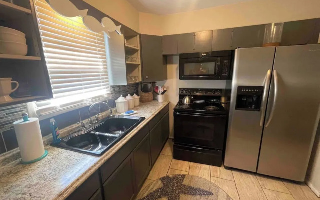 1BR Apartment in Historic Galveston