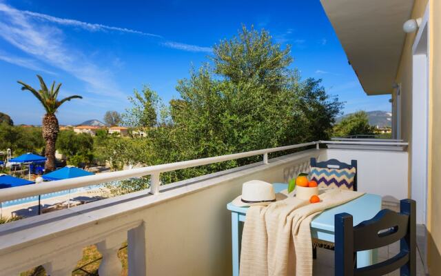 Mirsini Studios & Apartments