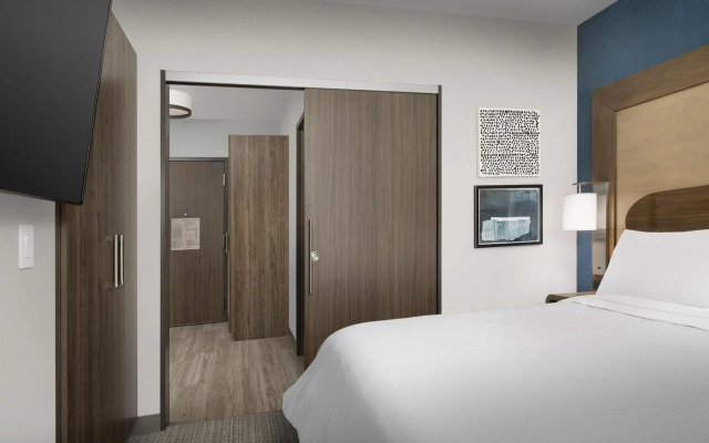 Element Seattle Sea-Tac Airport