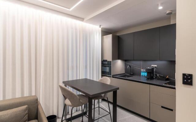 Mauro Suites