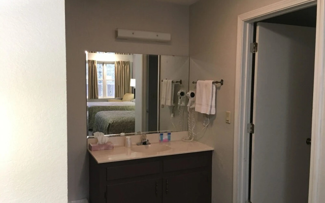 University Inn