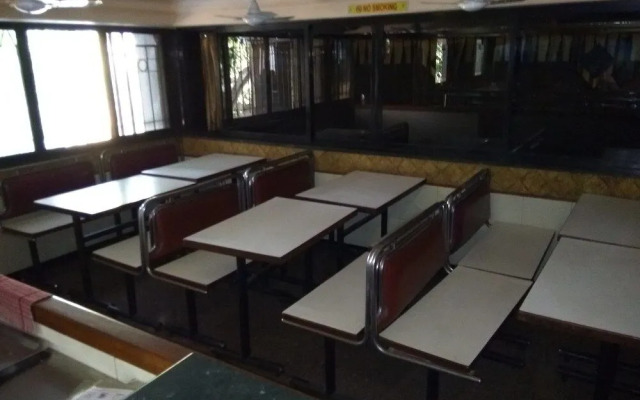 Hotel Rajshree Lodging
