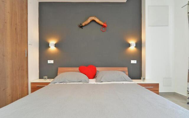 Apartment Mirella 1745