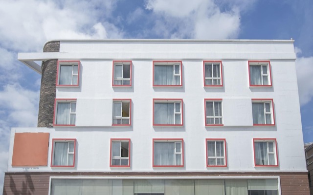 OYO Flagship 16484 Indiranagar