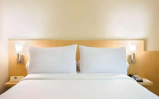 Tamarin Hotel Jakarta