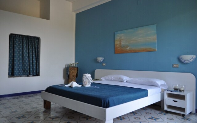 Hotel Ustica Punta Spalmatore H.U.P.S.