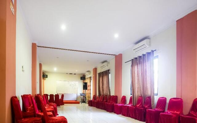 Hotel La Macca Makassar by OYO Rooms
