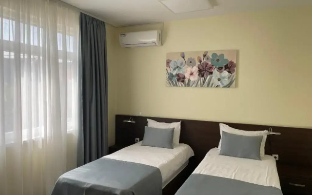 Vila & Restaurant Lasta