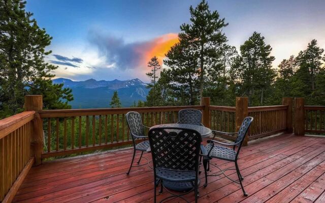 10 Mile Range Retreat - Peace, Seclusion & Access