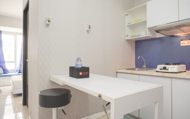 Cozy Studio At Nifarro Park Apartment
