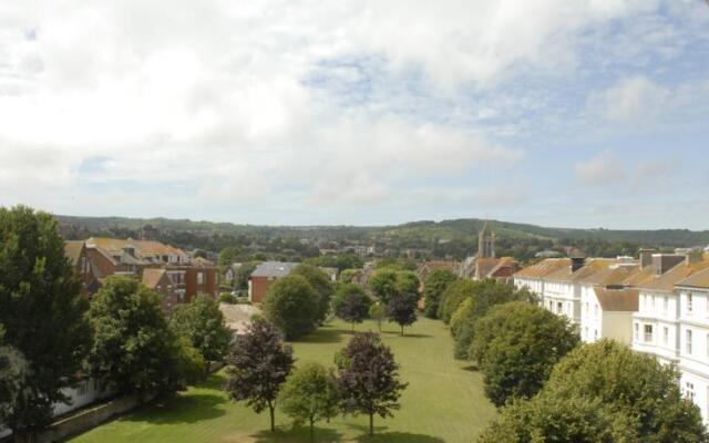 Courtlands Hotel Eastbourne