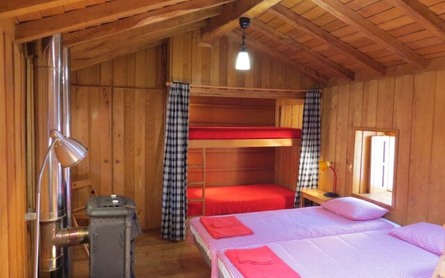 Room in Cabin - Restored, Rustic and Rural Mini Cottage in Typical Portuguese Village