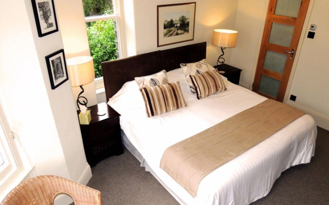 Woodlands Guest House