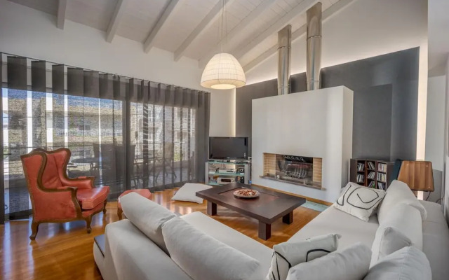 Artemis Luxury Penthouse by Estia