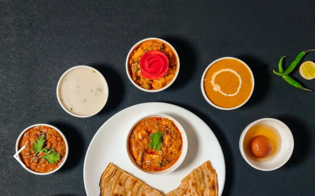 OYO 11656 Singh Suites