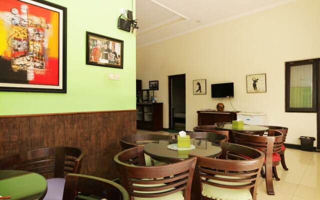 Airy Syariah Klojen Bandung 20 Malang