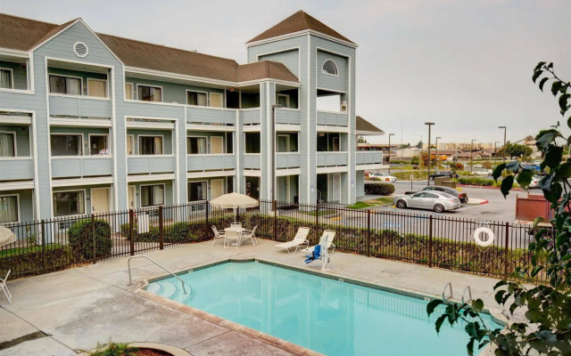 Good Nite Inn Salinas