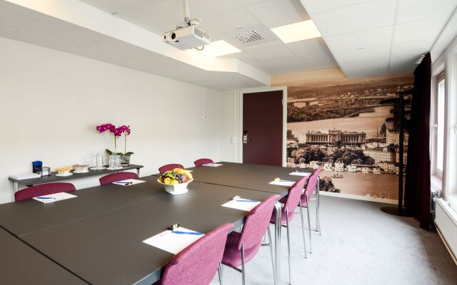 Best Western Arlanda Plus Park Airport Hotel