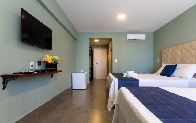 Illusion Flat #407 - Suíte ao Mar por Carpediem