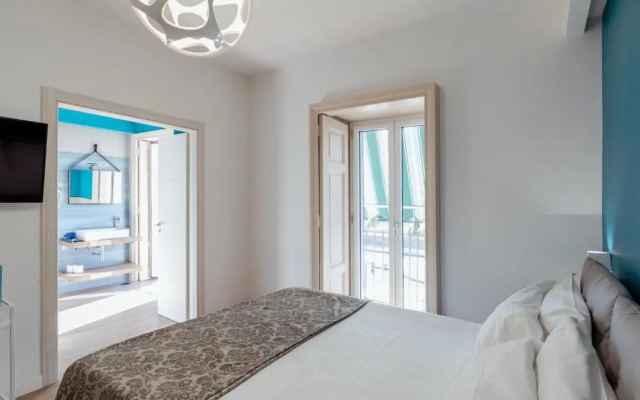 Suite Riviera 84