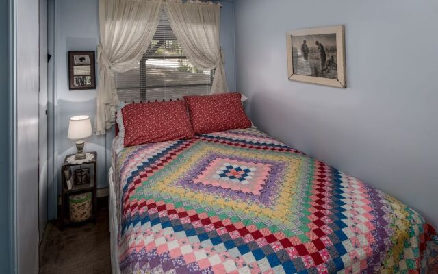 Rogers Roost - Three Bedroom Cabin